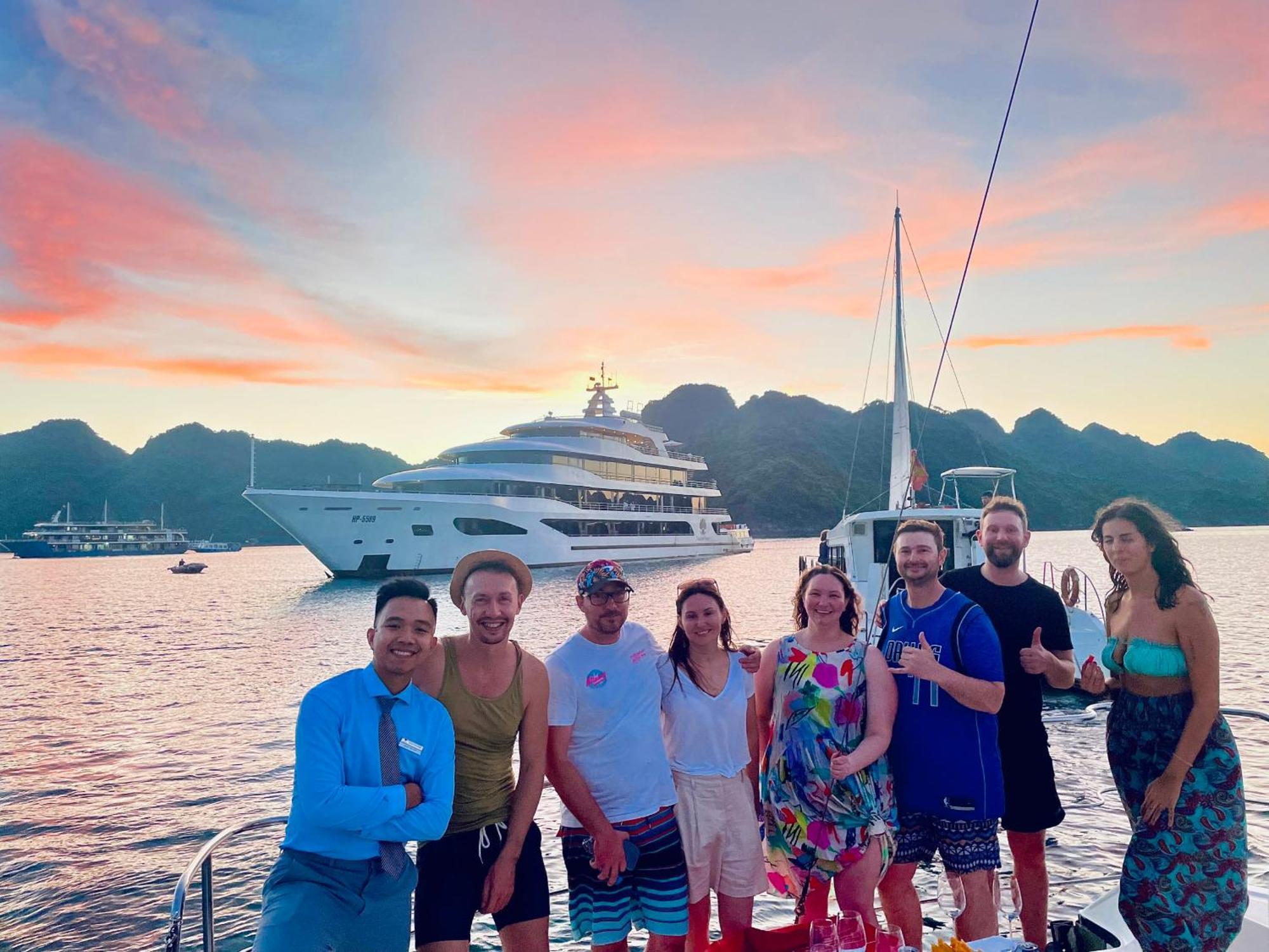 Hotel Scarlet Pearl Cruises - Wonder On Lan Ha Bay Hạ Long Exterior foto