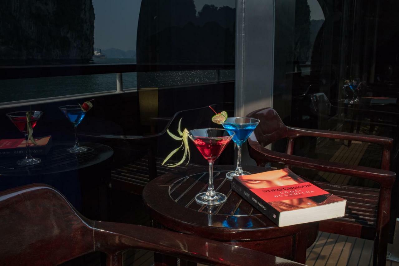 Hotel Scarlet Pearl Cruises - Wonder On Lan Ha Bay Hạ Long Exterior foto