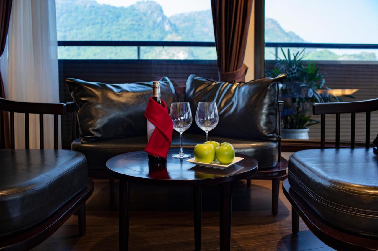 Hotel Scarlet Pearl Cruises - Wonder On Lan Ha Bay Hạ Long Exterior foto