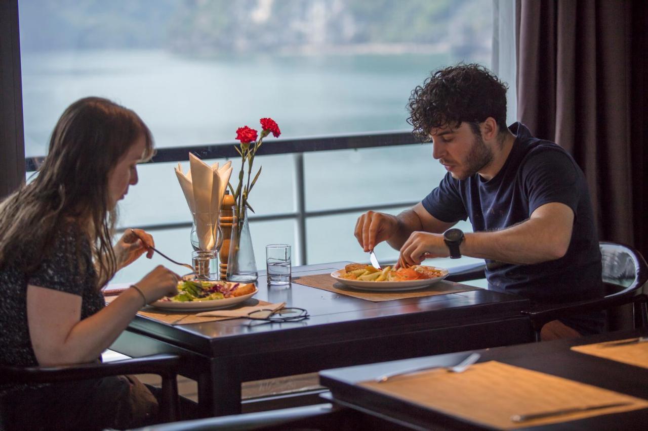 Hotel Scarlet Pearl Cruises - Wonder On Lan Ha Bay Hạ Long Exterior foto